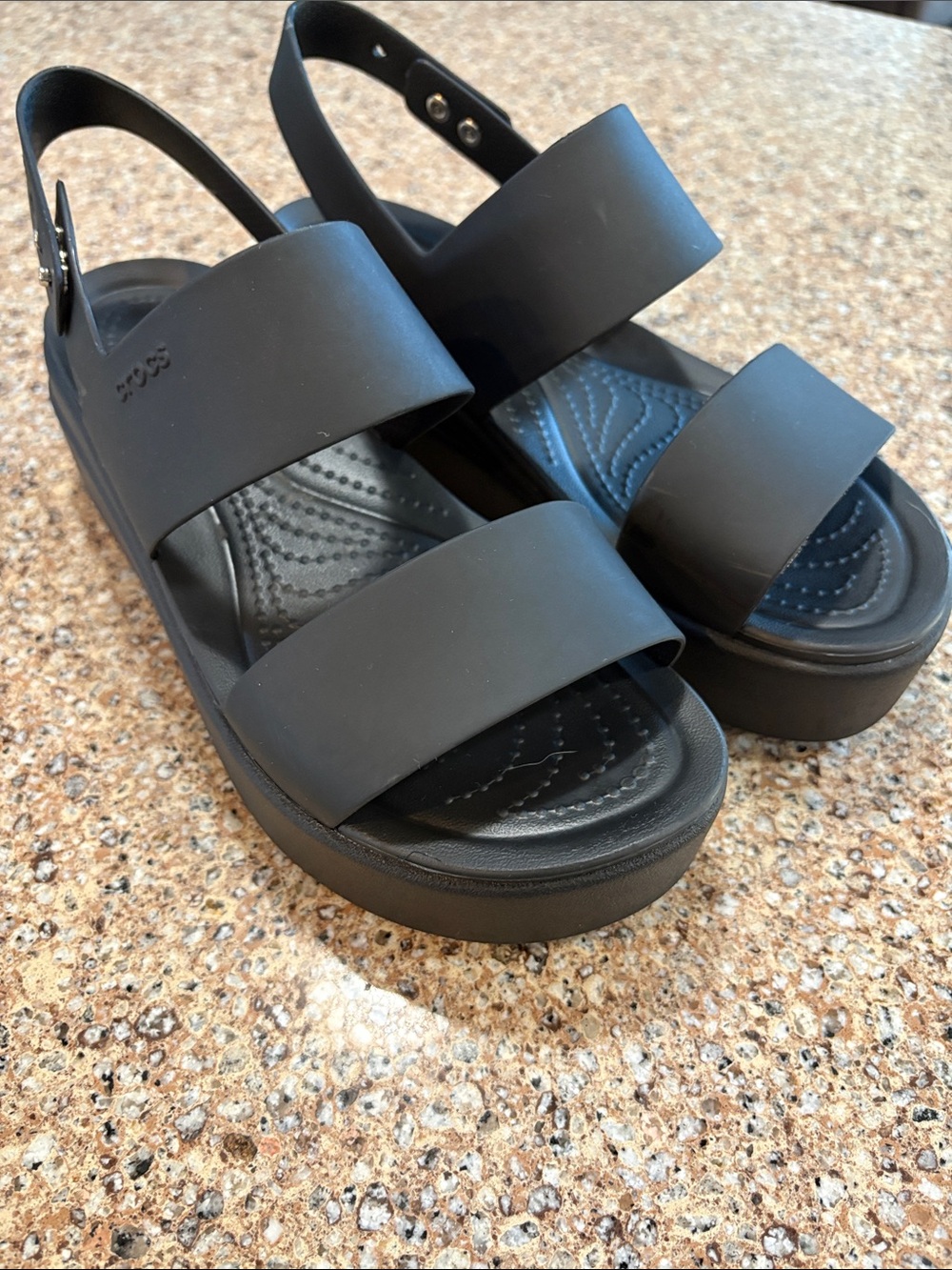 Crocs Brooklyn Low Wedge Sandals Black Size 7 EUC